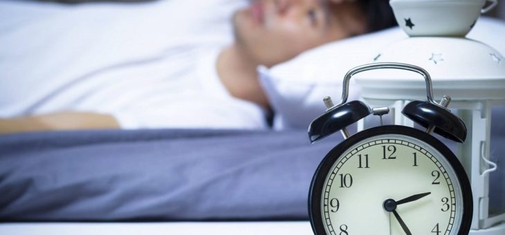 Apneia do sono pode levar à frouxidão palpebral