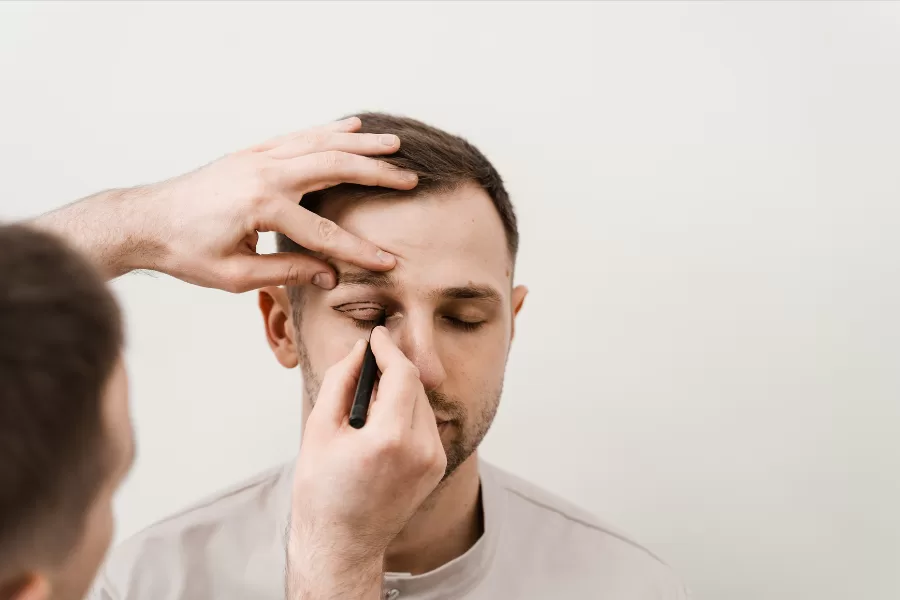 blefaroplastia em homens