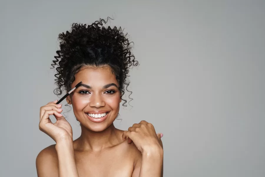 queda da sobrancelha